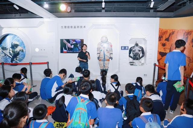 坪仔C游记研学新程启程 解锁“低碳+航天”双维探索