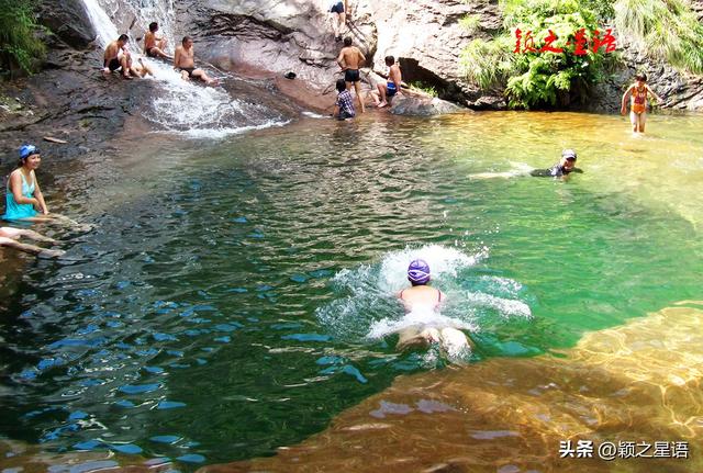 探秘龙宫村：夏日玩水避暑的绝美心形潭，美如水晶宫