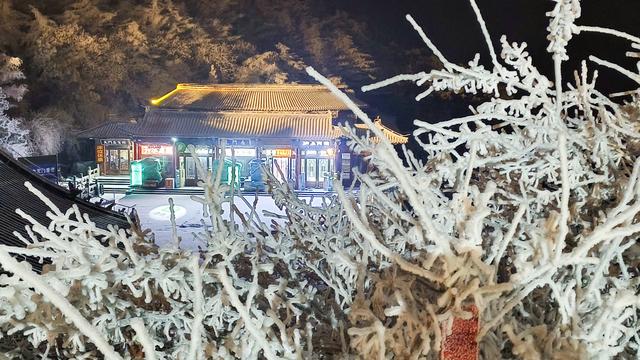 冰雕玉琢 云上仙宫