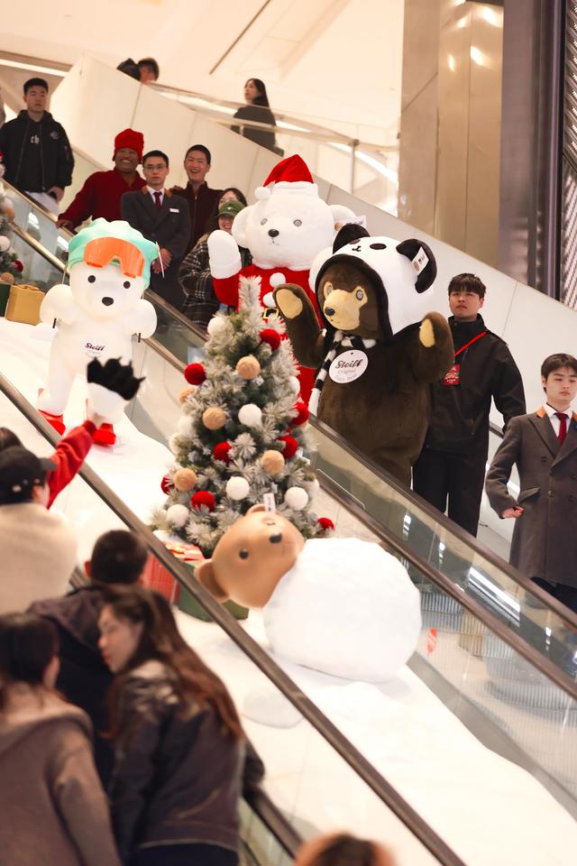 冬日童话场景现身成都IFS “泰迪熊冬日奇境”西南首展来咯!