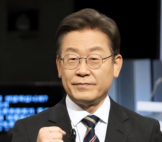 李在明回国不到24小时，中俄大使在韩联合发文，给了韩国最后机会