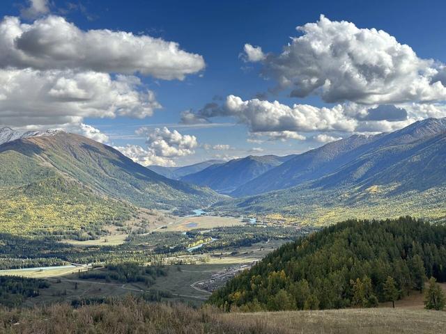 五彩斑斓喀纳斯