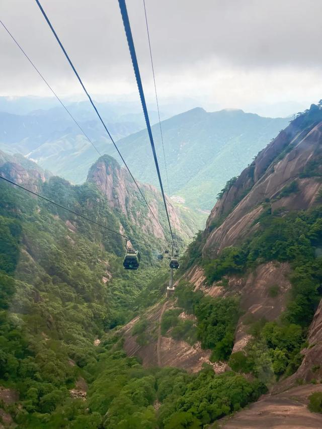 黄山爬山攻略：190门票+160索道，我用亲身经历告诉你值不值得