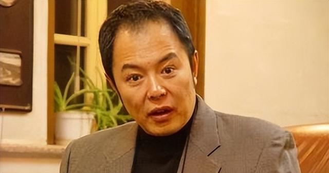 贪财又好色，德不配位的几位老艺术家，晚节不保一点都不冤