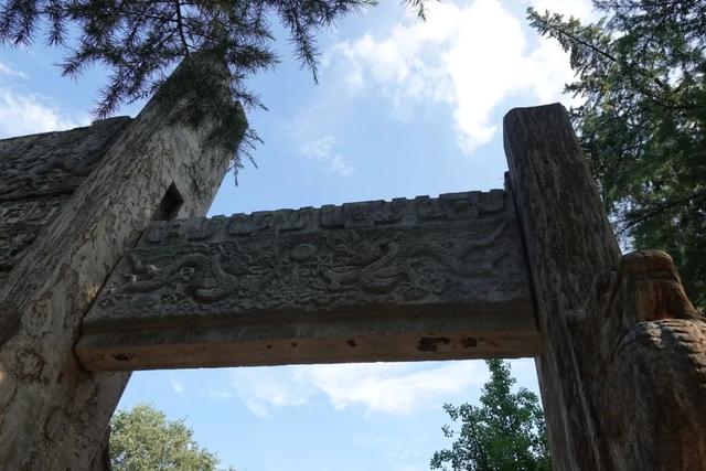 山东，有一座2000年前的一线城市，去青州古城赶一场槐花雨