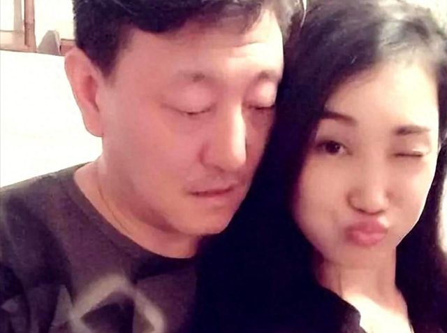 韩磊不忍了！曝光“情人”真相，揭穿白瑞真面目，狠狠出了口恶气