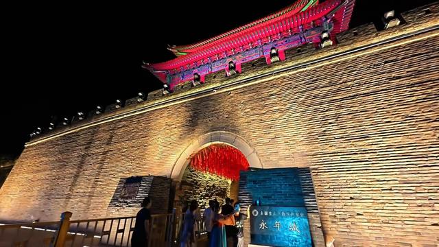 河北又一古城火了！人气不输平遥，免费开放，随手拍都是国风大片