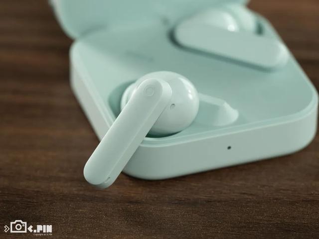 300块的洋品牌耳机，听着居然还不错？