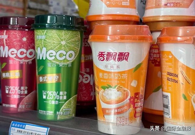 侯佩岑代言香飘飘，昔日恋人打响奶茶“商战”？