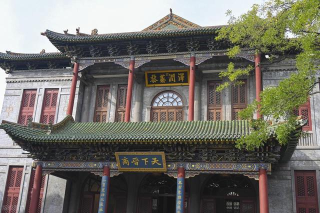 60岁以上全免费！太原对老年人免费的6个景区，退休后一定要去！