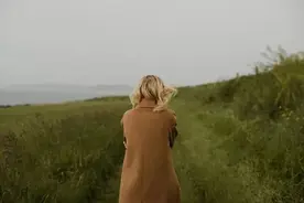 “You lost me”不要翻译成“你失去了我”，真正意思差太远了！图片
