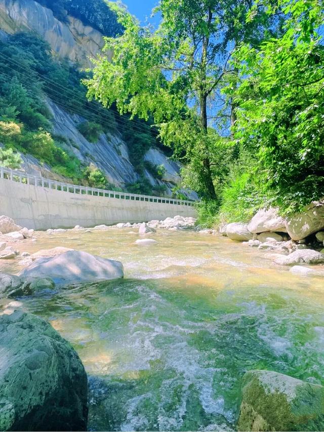 天下同汤：立冬时节，在终南山的东汤峪泡温泉，迎接冬日到来