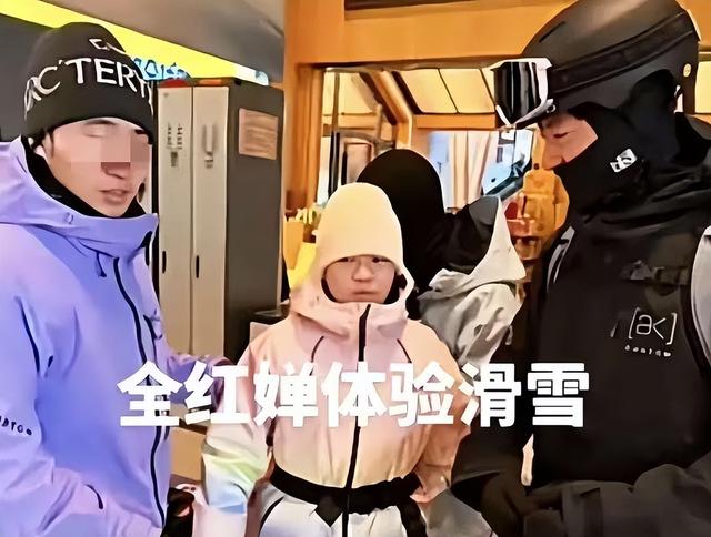 树大招风！全红婵带伤赴新疆滑雪，恶心一幕发生，樊振东说对了