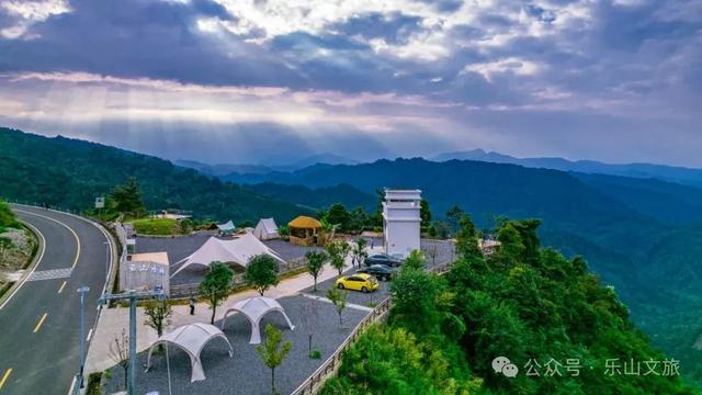 秒切“空调模式”！快来这些18℃清凉地“撒野”