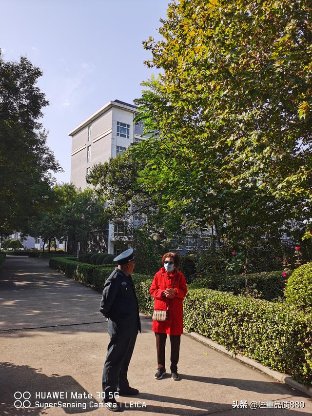 旅游中的幸福事~在这位“战友”保安的帮助下，圆了我故地重游梦