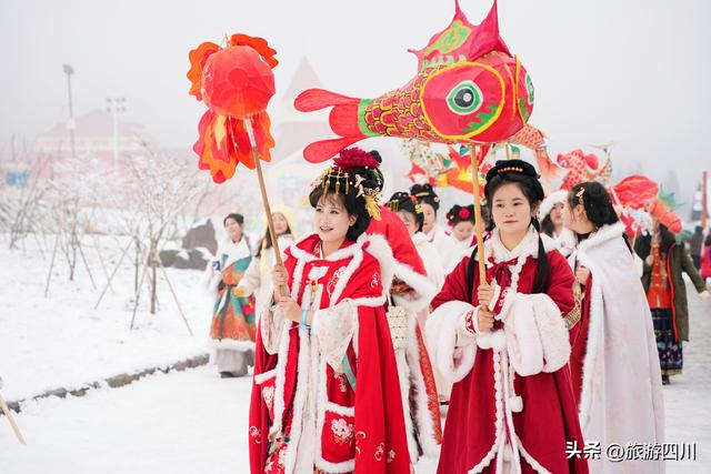 国潮涌动西岭，科技点亮冰雪，2025成都市冬季文旅消费季暨第26届西岭雪山南国冰雪季打造虚实结合的诗意盛宴