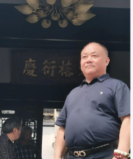 拔出萝卜带出泥！释永信全家老底被扒，原来他才只是冰山一角