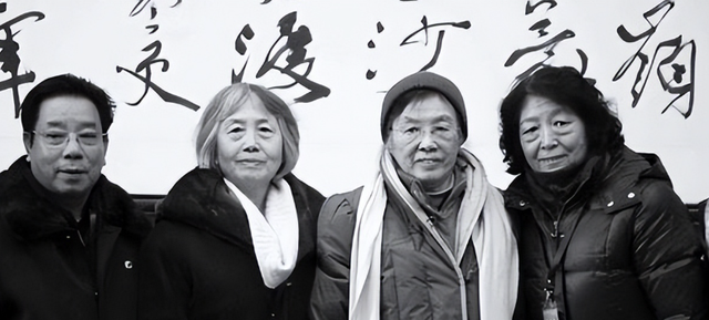 毛主席去世仅一年，时任北京市委书记就被开除党籍：我是党的女儿