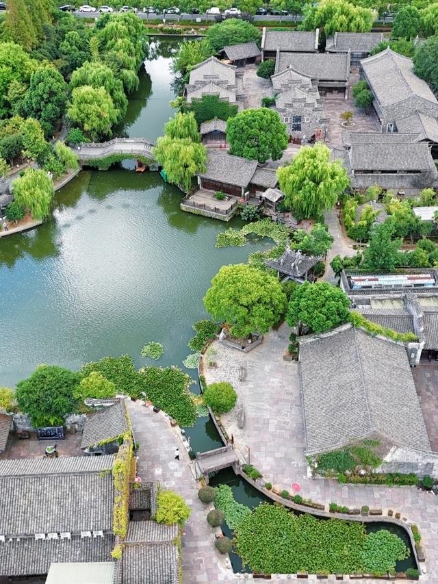 刚从宁波回来，毫不客气的说，宁波就是全国郊区城建天花板！