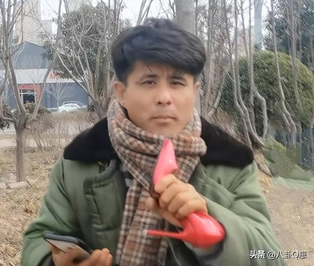星光大道多位歌手现状：欠债百万住桥洞、锒铛入狱，大多无人问津