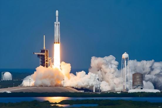 火星？月球？航天计划一波三折陷入困局，美国还能有本事完成吗？