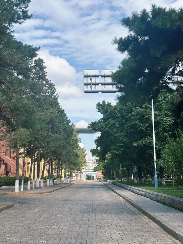 太多全国第一，被遗忘的省城，是时候摆脱刻板印象了