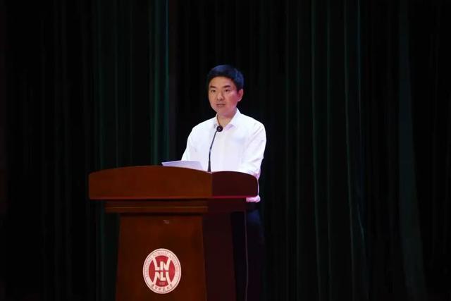 首届全国天文公众科学大会在辽宁师范大学开幕