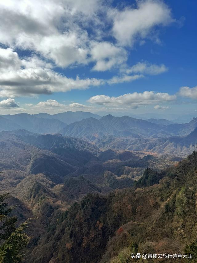 光雾山秋色斑斓，迎来23届光雾山国际红叶节