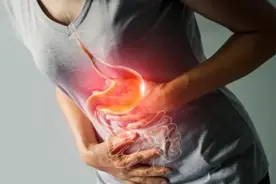 两腿酸软无力有点痛，查出了胃部恶性变，给四十岁以上的人提个醒图片