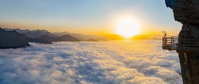 龙头山秋韵：层林尽染的摄影秘境