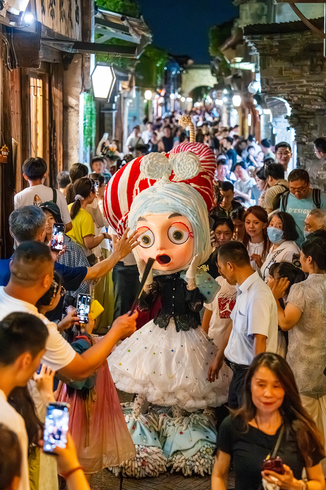 乌镇泡泡夜游神活动延长，快乐加倍！