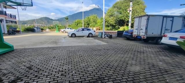 山海间的苗寨原乡：雅啦咪山海情民宿的本真文化旅居