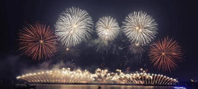 火爆长春！绝美粉色沙滩，就在这儿~