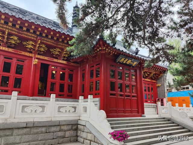 长春城央般若寺，建于特殊的历史时期，由佛教天台宗传人创建