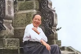1961年，国家经济出现严重困难，毛主席在庐山谈论自己的三大愿望图片
