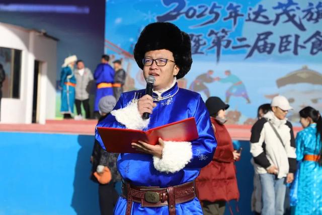 策马踏雪欢歌起！达茂旗冬季那达慕“热力值”超标