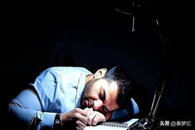 “慢性自杀式”跑步您中招了吗？这些“自律”行为损伤您的身体！