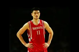 姚明仅排第6！美媒评21世纪最强中锋TOP20：霍华德第3 前二无悬念图片