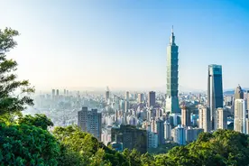 不让谈统一，不让说自己是中国人......丨台湾一周图片
