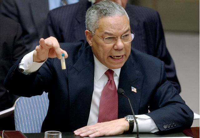 特朗普打出第二张牌，马杜罗压力山大，美军为何不敢直接动手？