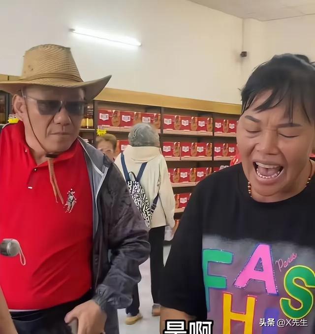 全红婵爸爸新店火了！游客排队打卡 日入十万却拒消费女儿名气