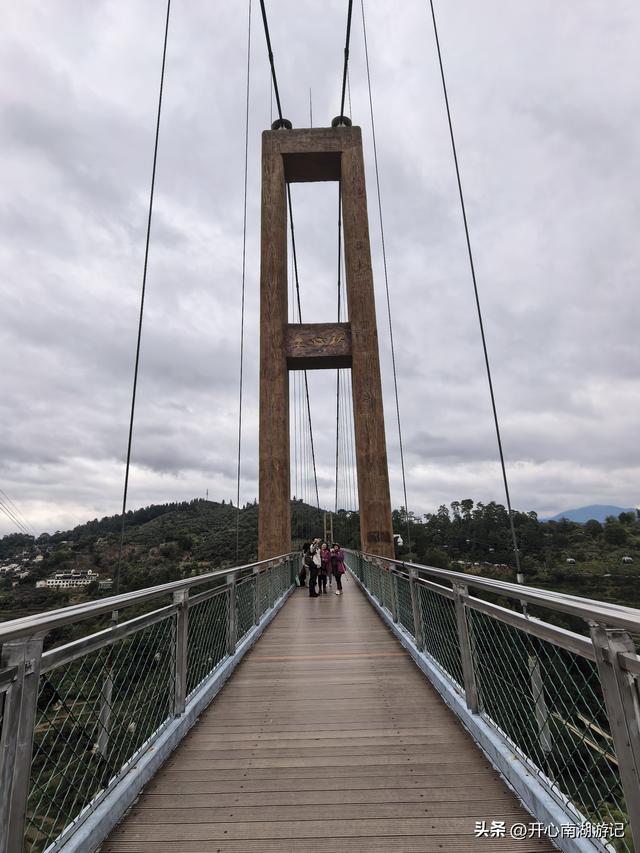 2025年秋老姐俩江西行，去篁岭看晒秋