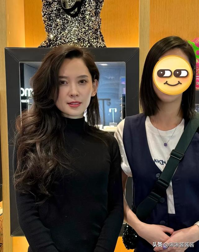 汪峰陪女友森林北新疆过七夕