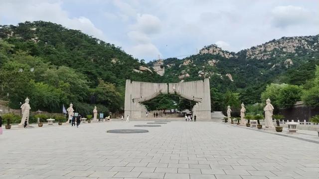 登医巫闾山记