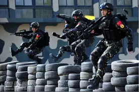 中国特种兵的选拔，到底有多严格？单是第二条，大部分就无法通过图片