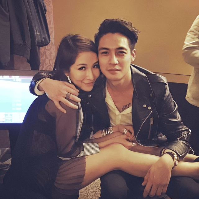 面相变了！下半身“贪婪	”、纵欲过度的萧亚轩，为自己的行为买单