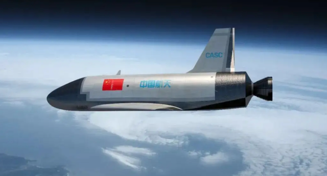 中国宇航员乘神舟21号飞船返回舱回家，关注美国X37B带来的启示
