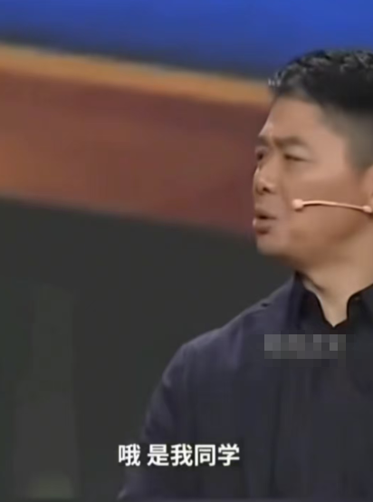 刘强东章泽天久违合体仅3天，令人恶心的一幕上演，杨颖也被牵连