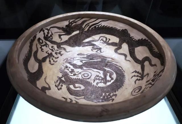河北磁县，磁州窑博物馆笔记，那些白地黑花的枕头会讲故事