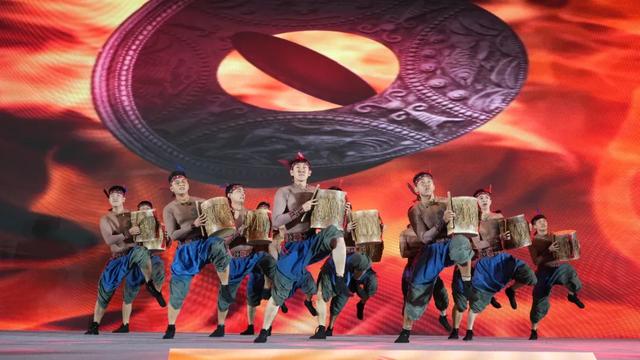 “文化中国行”红河专场燃爆云南文博会 多彩非遗与文旅魅力惊艳全场
